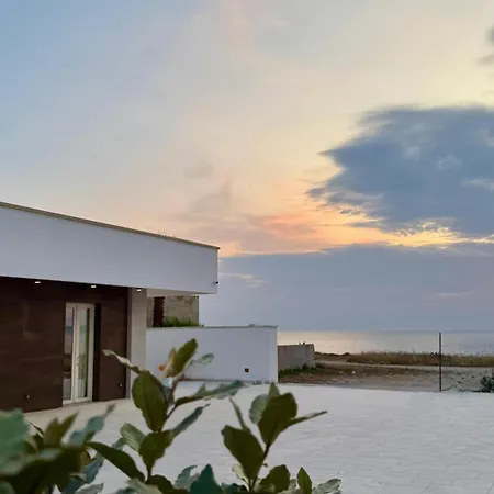 Costa Del Mar Villa *